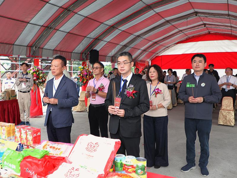 翁章梁出席東豐調理食品中埔廠上樑典禮 迎接地方產業新契機