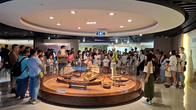 2025張榮發基金會藝術季期間，長榮海事博物館免費開放全民參訪，體驗海洋文化之美。