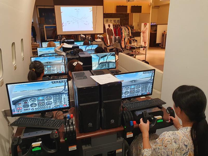 景文旅遊系翱翔新高度！「從美饌到駕駛艙」沉浸體驗 實踐跨域創新教育