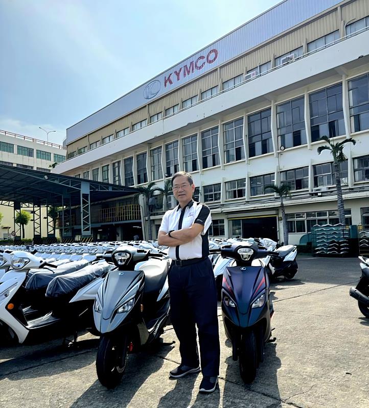 KYMCO 12月啟動「好事成雙」量產「大滿配」新武器「新K1特仕版」。