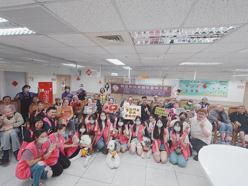 大仁科大高榮南院附設精護，萌寵療癒