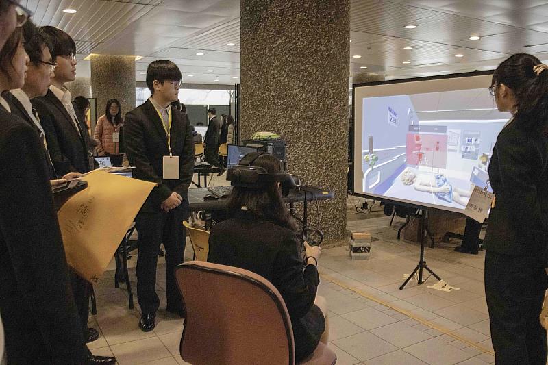 長庚大學資管系第25屆畢展，學生團隊展現多元創意與應用實力。