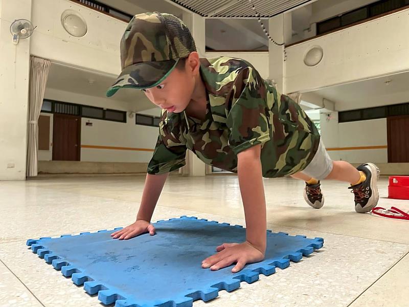 救國團「報告班長（南區）－寒冬鋼鐵營」火熱招募中