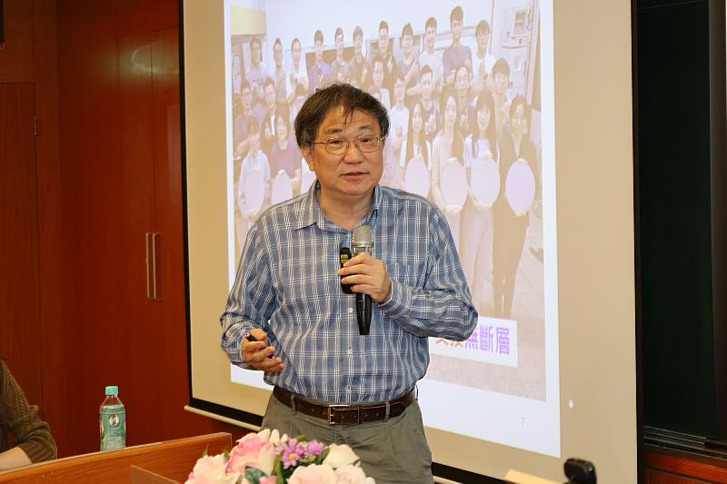 中山大學講座教授張鼎張說，正確的教學模式是培育跨領域人才的關鍵。