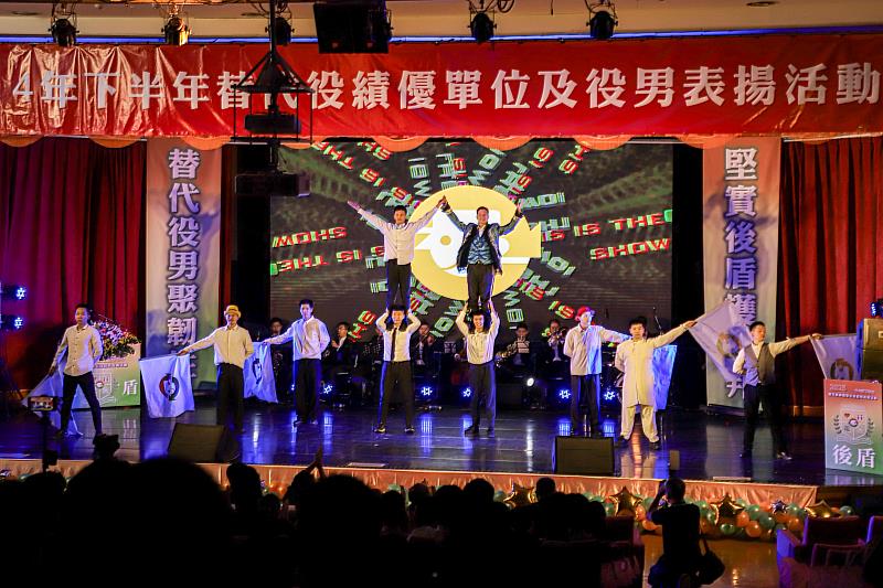 內政部表揚績優替代役 嘉義縣民政處與3名役男獲獎