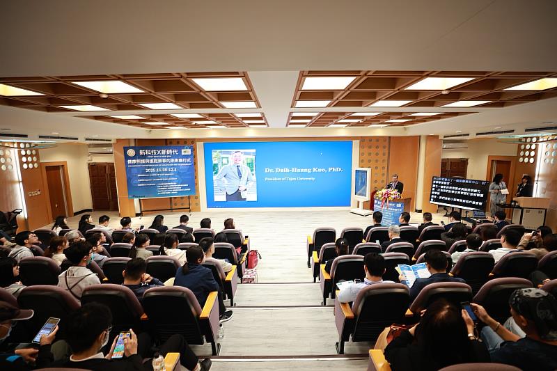 大仁科技大學郭代璜校長致詞。