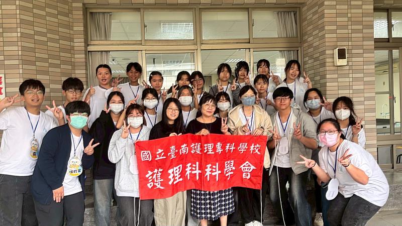 國立臺南護專推動感染控制 以實證為基礎的洗手教育