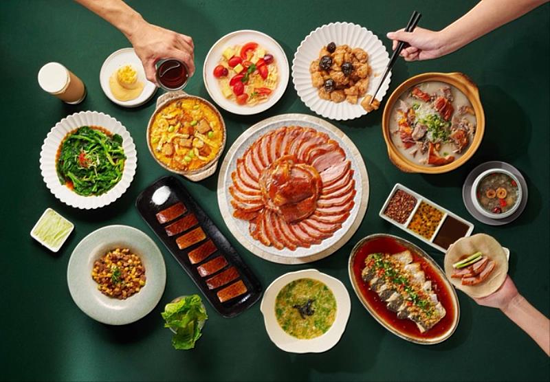 王品3中餐，搶攻尾牙商機各推贈菜，到享鴨完成指定活動贈290元加菜金、免費吃烤鴨。