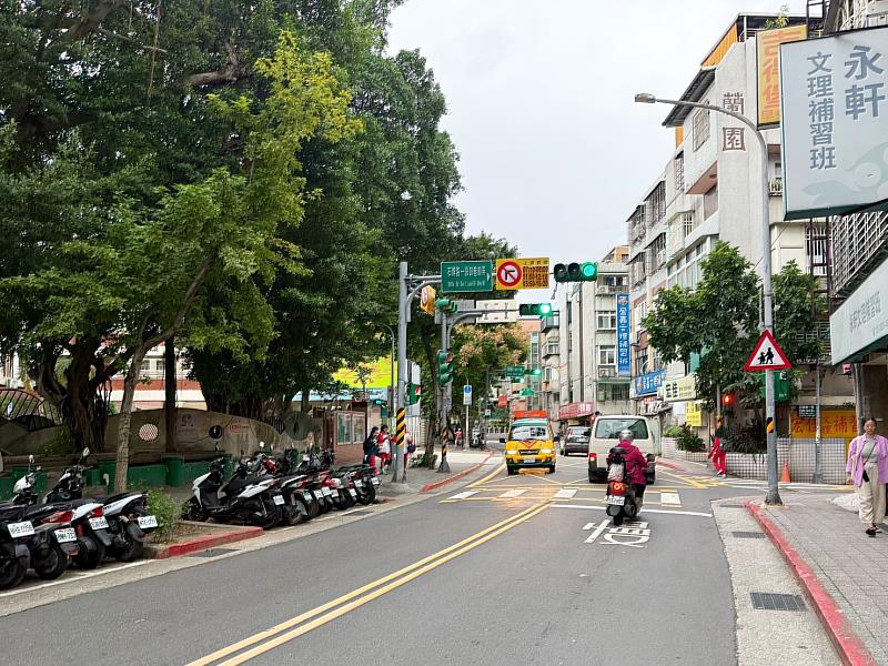 信義房屋唭哩岸店經理許人中表示,唭哩岸一帶不僅捷運到站就到家,生活機能與居住品質能同時兼備,成為有預算考量的首購族熱門選項之一。