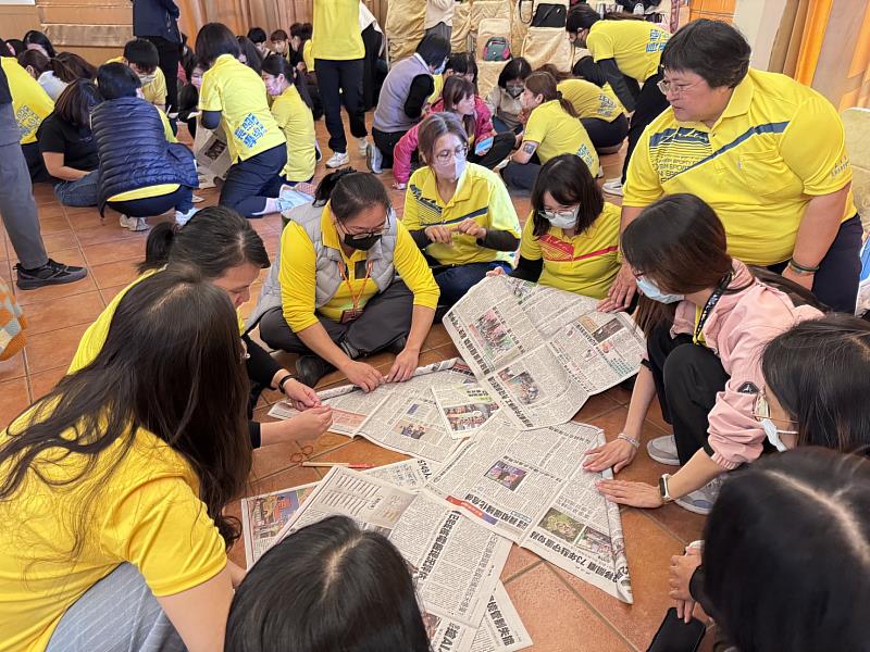 長照團隊合作及危機處理成長營，提升長照品質。