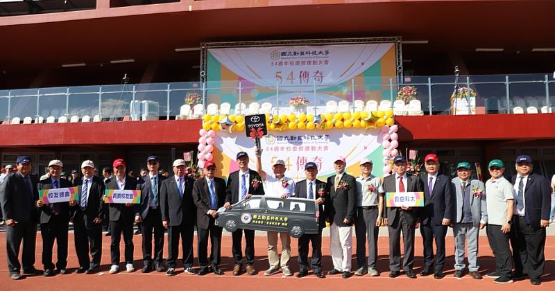 勤益校友們為母校54周年慶特別發起贈車活動