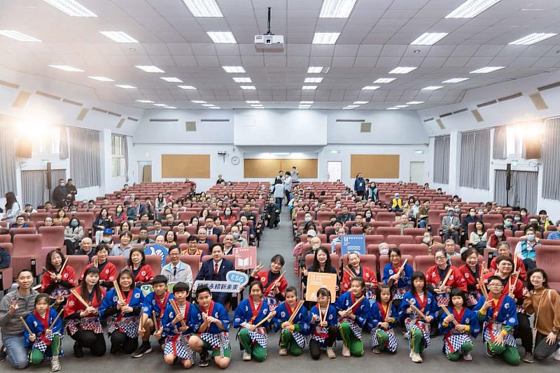 竹市表揚環保績優人員 邱臣遠代理市長感謝環保英雄發揚永續精神