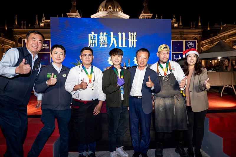 嘉最Chill！230青年創業者齊聚 共度暖心聖誕派對