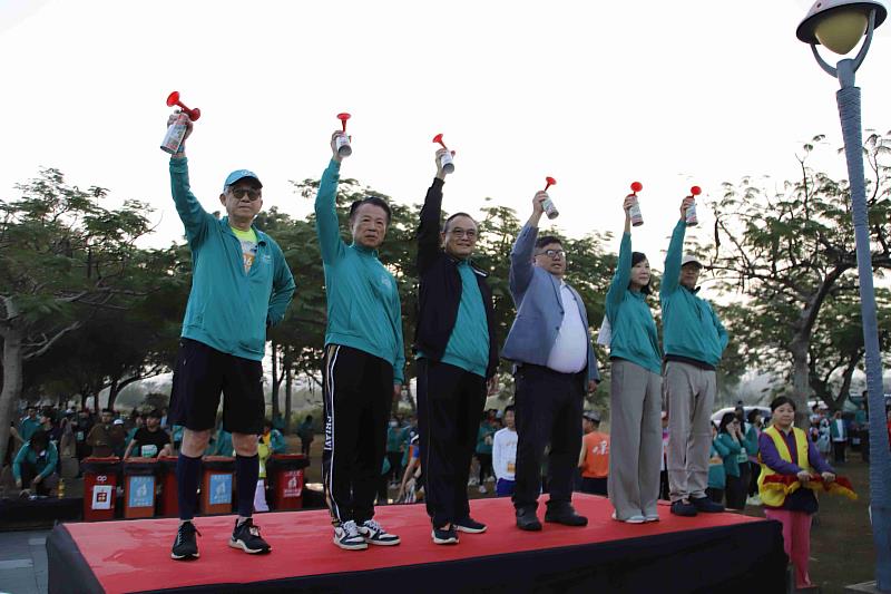 2025第7屆故宮南院馬拉松 翁章梁鳴槍