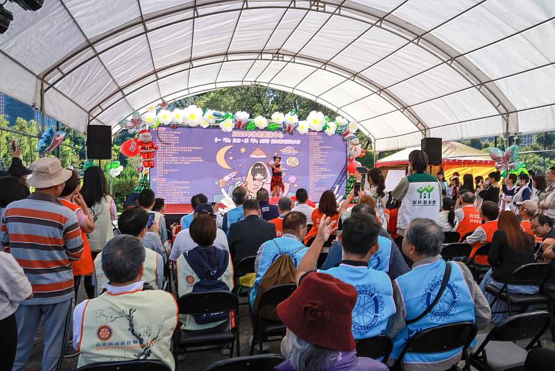 活動特別與財團法人台灣兒童暨家庭扶助金基金台北市分事務所合作，邀請弱勢家庭親子到場共賞。