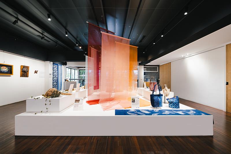 「福韻臺灣-社區聚落工藝特展」,展現臺灣地方工藝的多元面貌與文化深度,分為水、植、土3大象徵意涵,串聯各地工藝特色。