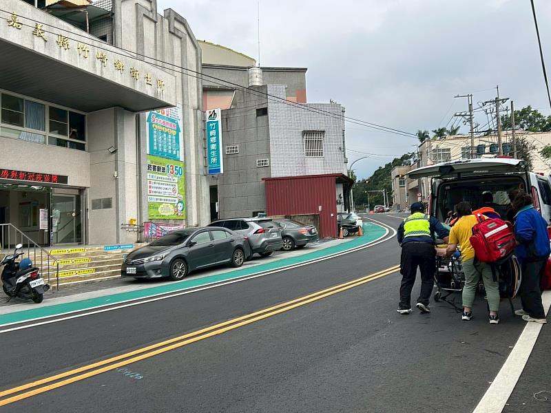 竹崎鄉衛生所即刻救援，成功搶救95歲婦人。