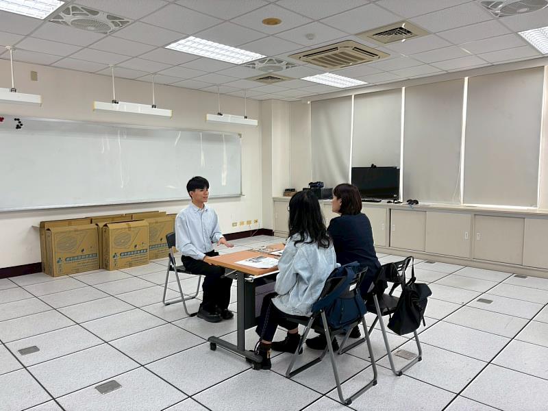 同學面試照片2