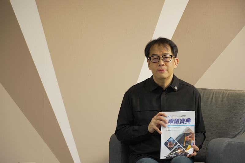 升學輔導專家、得勝者文教主任劉駿豪表示,115年申請入學,台大社會系一階篩選科目從原本看數B改成看數A,將收到跟以前很不一樣的學生。