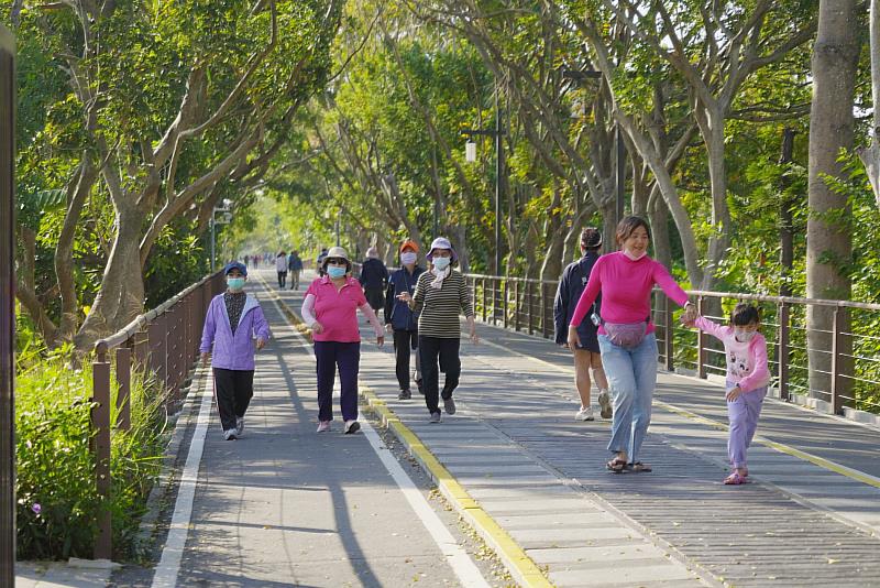 嘉義市嘉油鐵馬道深受民眾喜愛