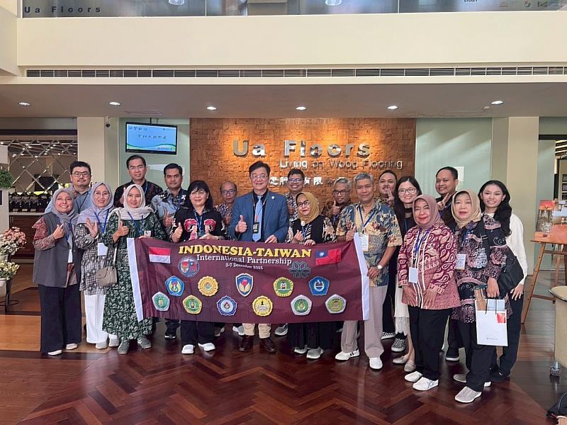 印尼代表團至校友會蘇振毅理事長公司參訪－誌懋股份有限公司。