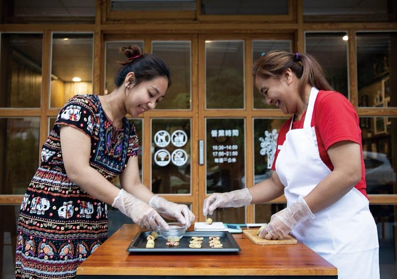 臺東部落食尚率先落實永續ESG行動 2示範店家通過環境部認可第三方溫室氣體盤查查證