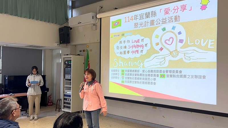 壯圍鄉新南國小陳柏如校長致詞。