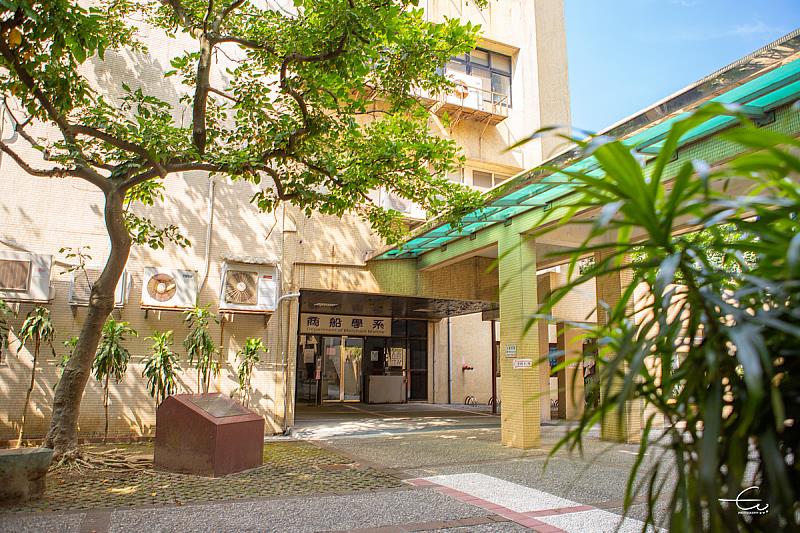 海大推薦3位船員獲比利時核發船副適任證書 為台灣首批獲證船員