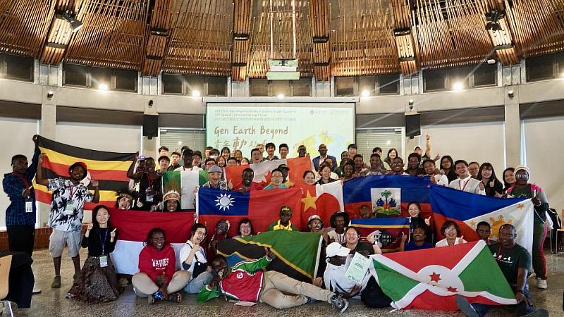 亞太根與芽青年高峰會暨SIG跨校交流論壇 10國青年領袖齊聚長榮大學