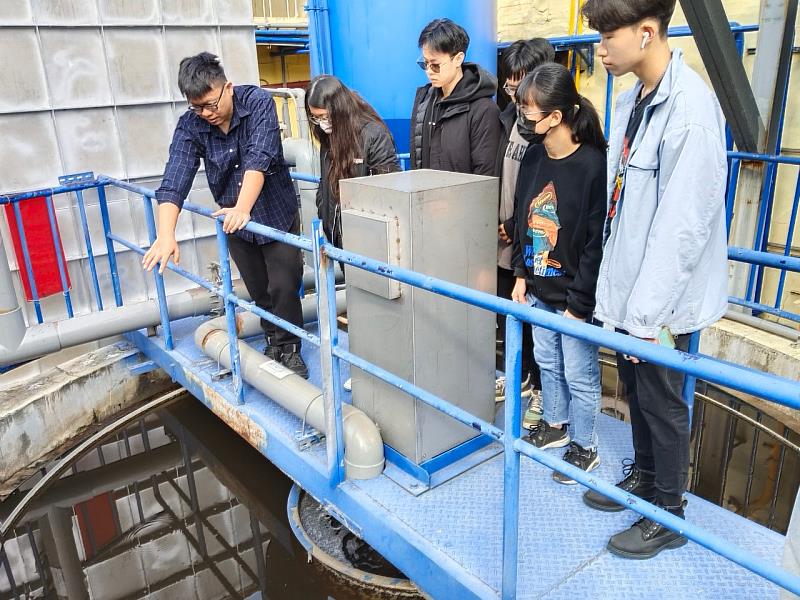 朝陽每日人均用水量僅20.57公升，遠低於台灣各級學校的平均值，節水績效亮眼。