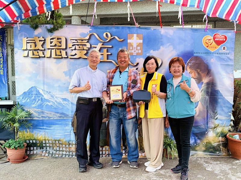 安道基金會大埔千歲樂活據點15周年成果發表暨聖誕點燈彌撒-4