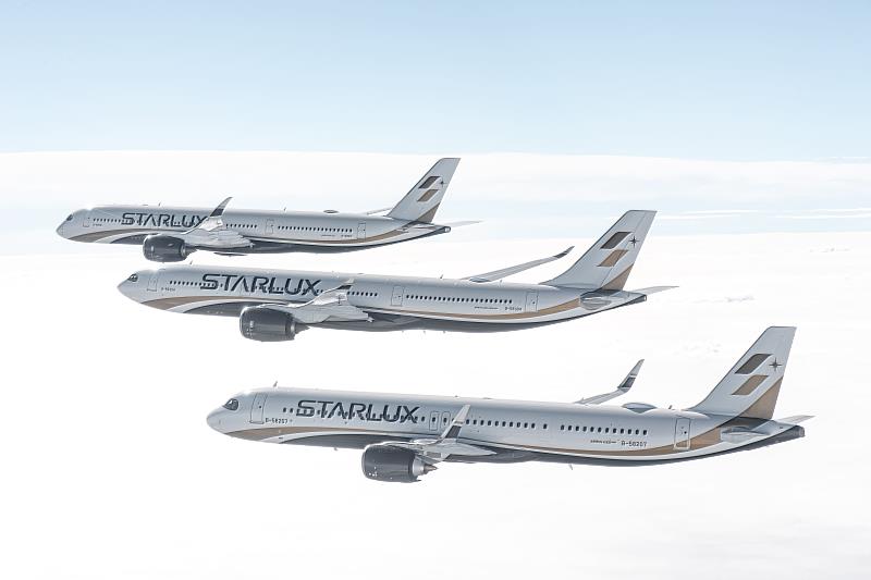 星宇航空使用永續航空燃油（SAF），以及引進Airbus 新世代高效節能的機型，有效減少碳排放量。