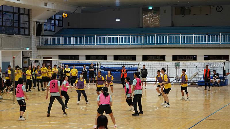 第16屆育達廣亞盃教職員工運動賽溫馨登場。