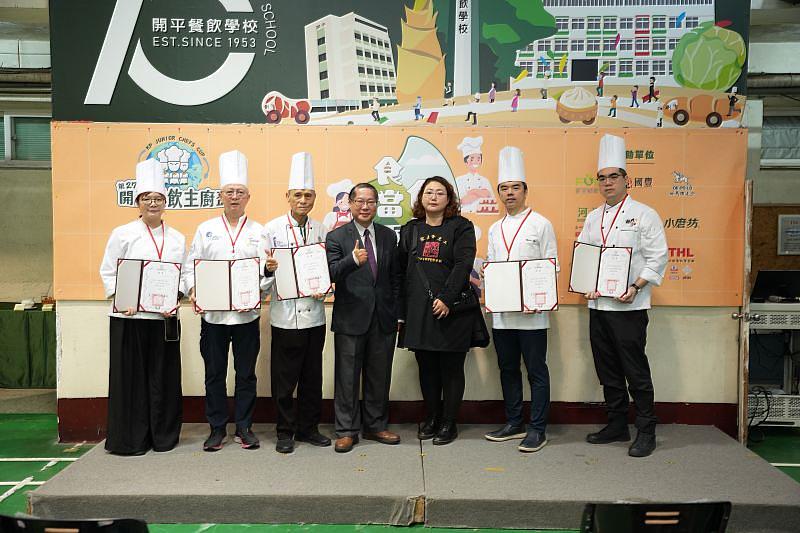 百名國中生決戰開平餐飲主廚盃 家鄉味、鏟子超人皆成靈感