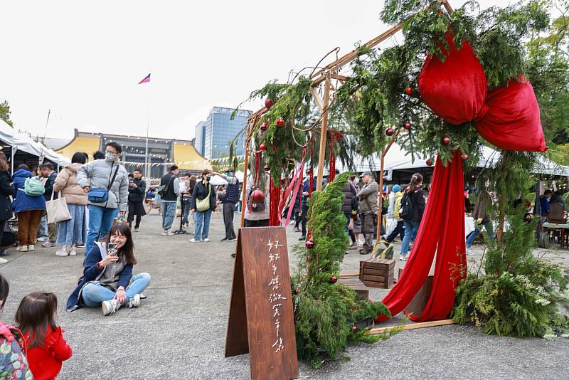 「聖誕之森」不僅是一場節慶市集，更是一次結合歷史、人文與藝術的園區漫步體驗。