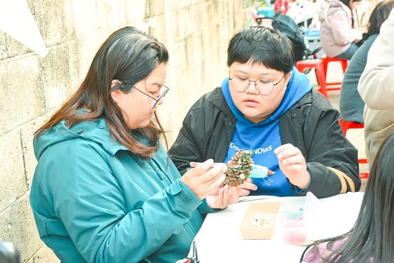 朴子青職人手作工藝趴將登場 陪你嗨翻聖誕