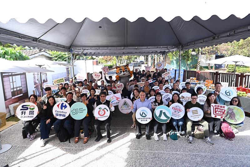 114年度臺中友善石虎農作（含安全用藥）標章農友達40人，標章田區超過75公頃，感謝農友與社區夥伴支持保育工作