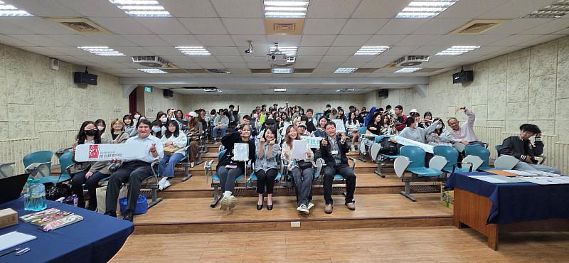 崑大資傳系舉辦「動漫跨域講座與工作坊」 日漫產業經驗直送校園 