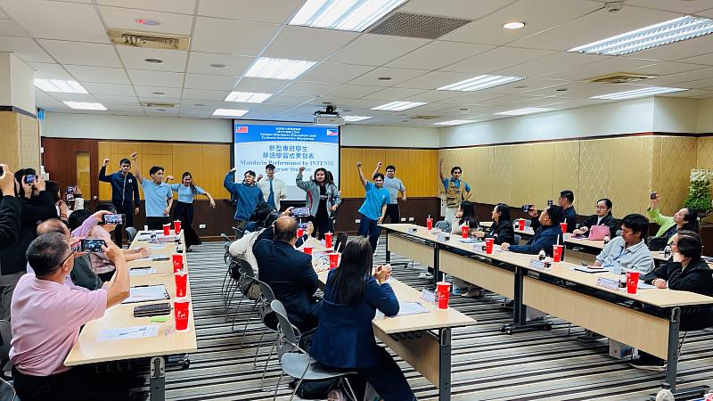 新型專班學生發表學習成果