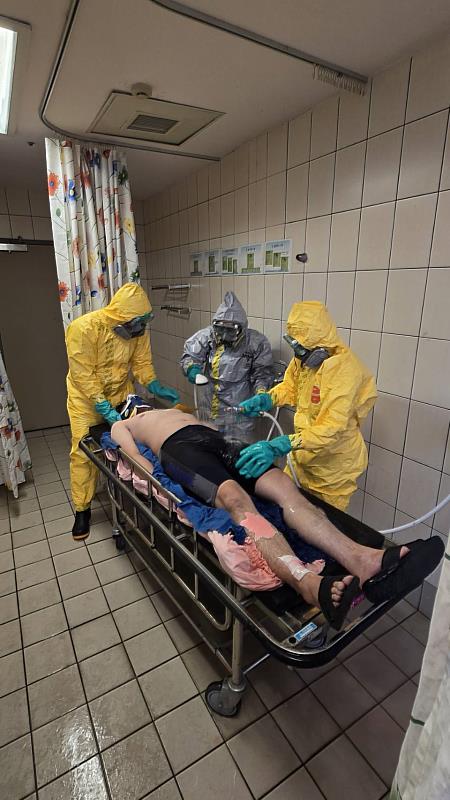 嘉義縣啟動毒化災害應變演練，保全醫療量能