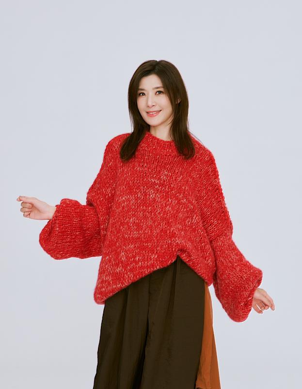 《HOHOHO！唱響平安夜》公益演唱會演唱卡司公布，蘇慧倫也將驚喜參與，以溫暖歌聲陪大家過節。