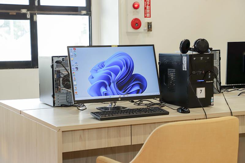 臺灣效率能源協會捐贈國家地理影片公播權 嘉義縣數位資源再升級