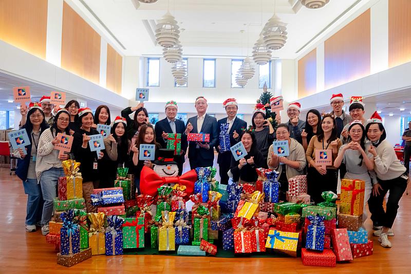 凱基證券歲末送暖 關懷偏鄉學童強化防詐教育