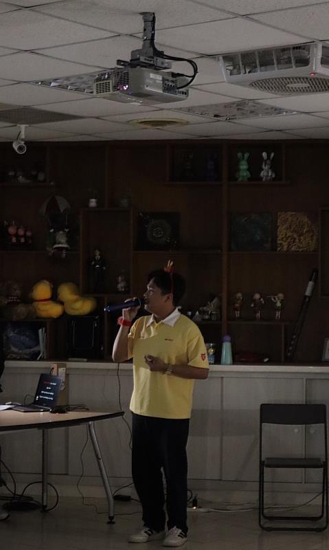 參與同學帶來精彩聖誕歌曲分享。