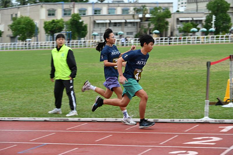 臺東縣國中小大隊接力賽熱鬧登場