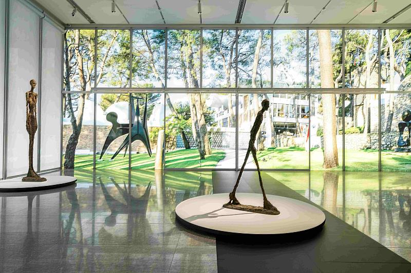 富邦美術館「步入永恆:賈科梅蒂、米羅、考爾德」展,12月24日正式登場。