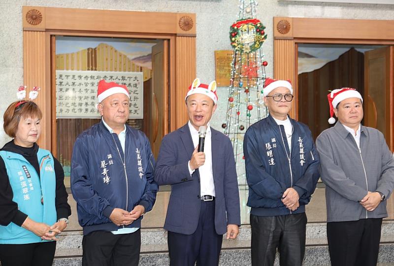 嘉義縣議會迎聖誕 舉辦溫馨餐會關懷弱勢團體