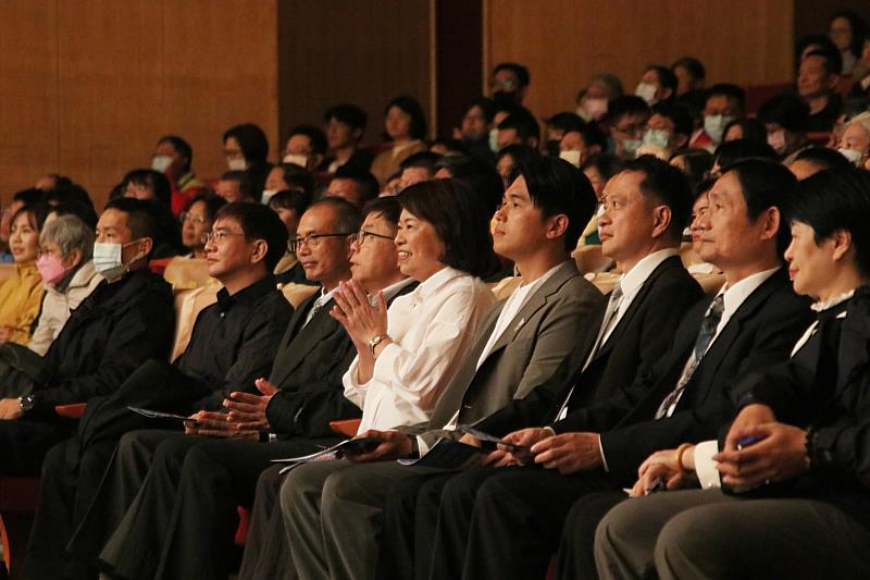 臺日韓跨界聯演 與企業攜手共譜城市永續未來 2025嘉義市國際管樂節開幕音樂會登場