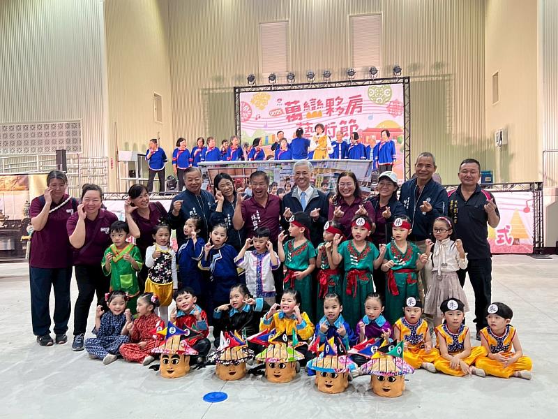 萬巒鄉立幼兒園戲劇表演
