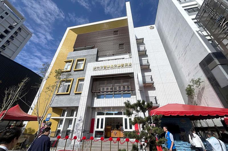 竹市交通警察隊新建辦公廳舍落成，提供警民更完善的硬體設備與舒適的洽公環境。